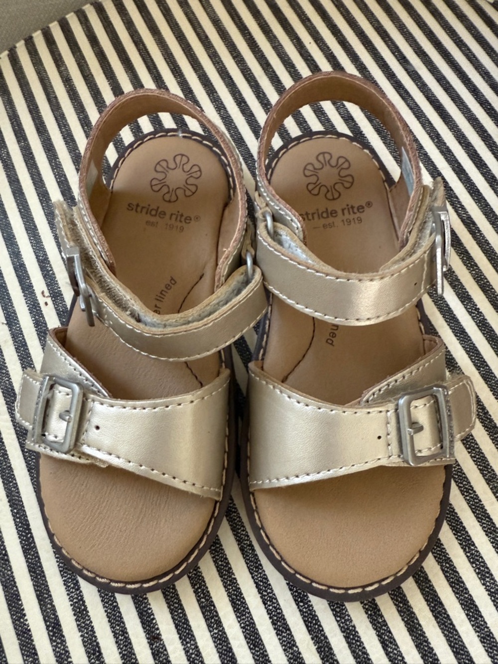 Stride Rite Girls Metallic Champagne Buckle Sandals